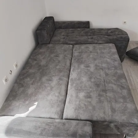 شقة Gajic لوزنيكا